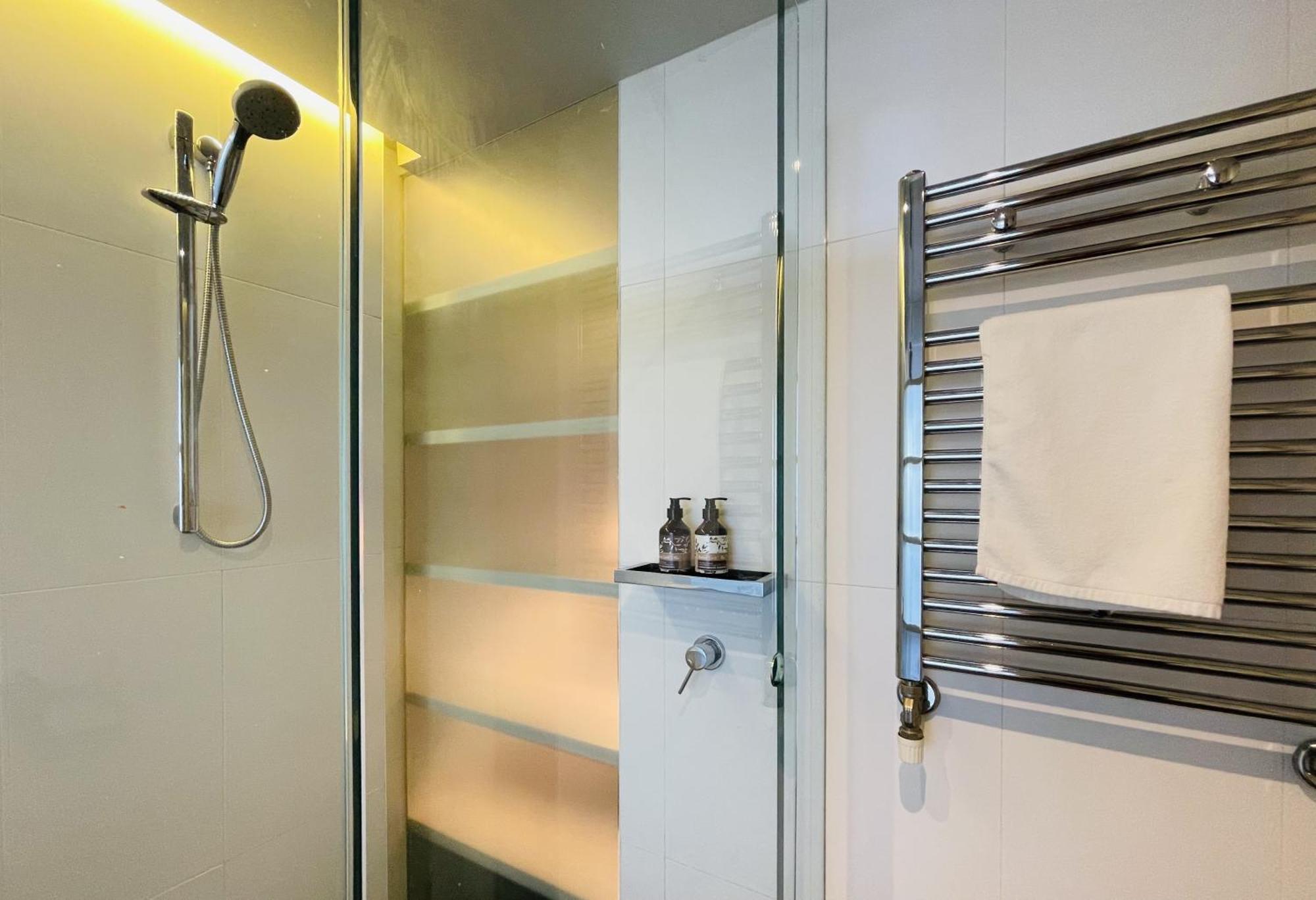 Nishi Holiday Apartments Канберра Номер фото